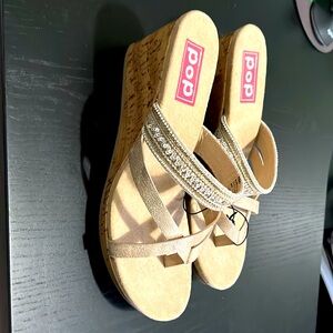 Super cute Pop wedge sandals. Never worn. Can be worn with a dress or casual.
